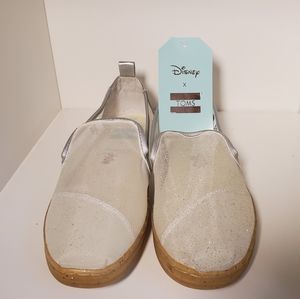 Disney x TOMS